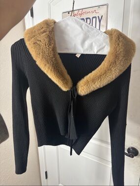 Gianni Bini Black Cardigan with Camel Faux Fur Trim